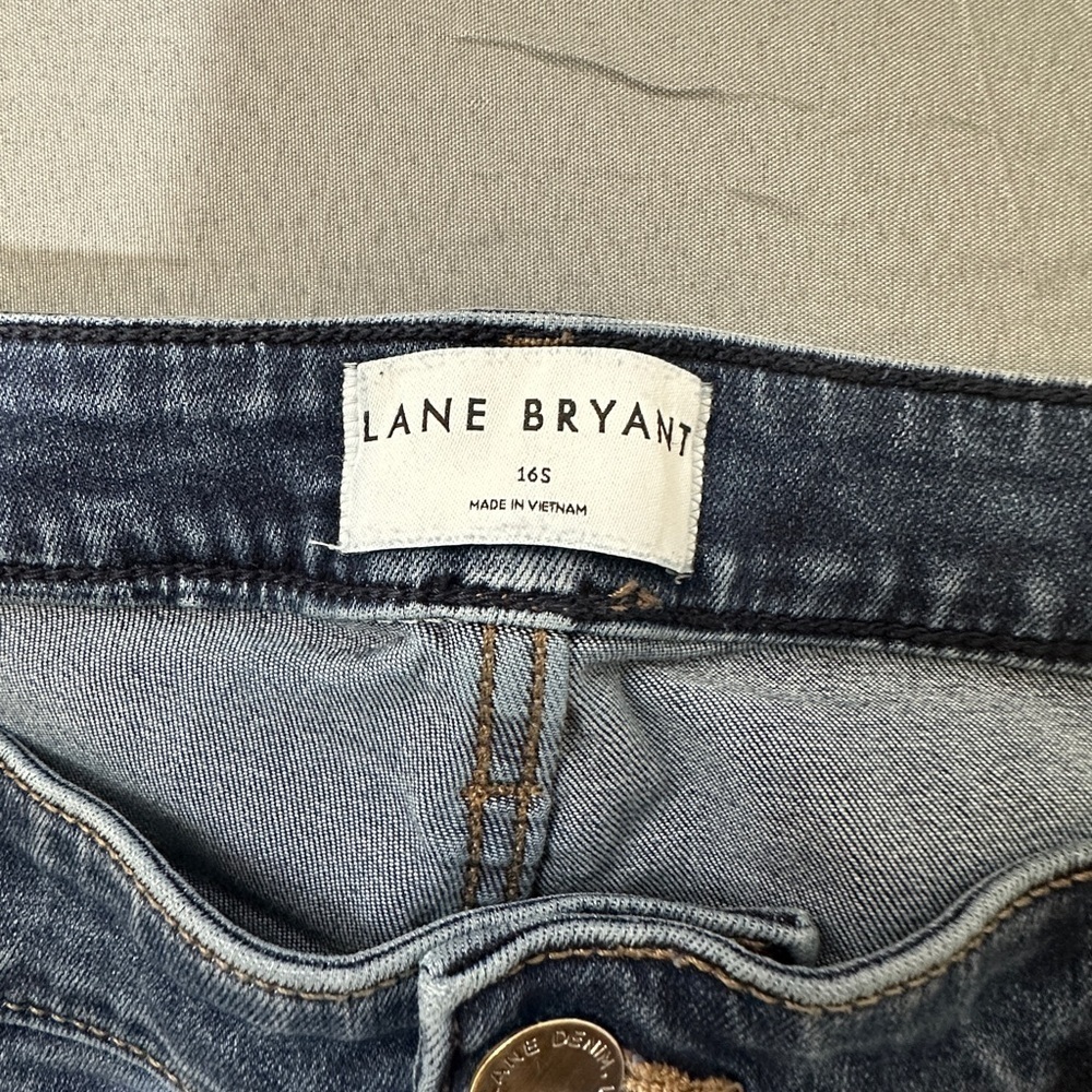 H.  Lane Bryant Classic Blue Denim Women's Jeans - Picture 2 of 6